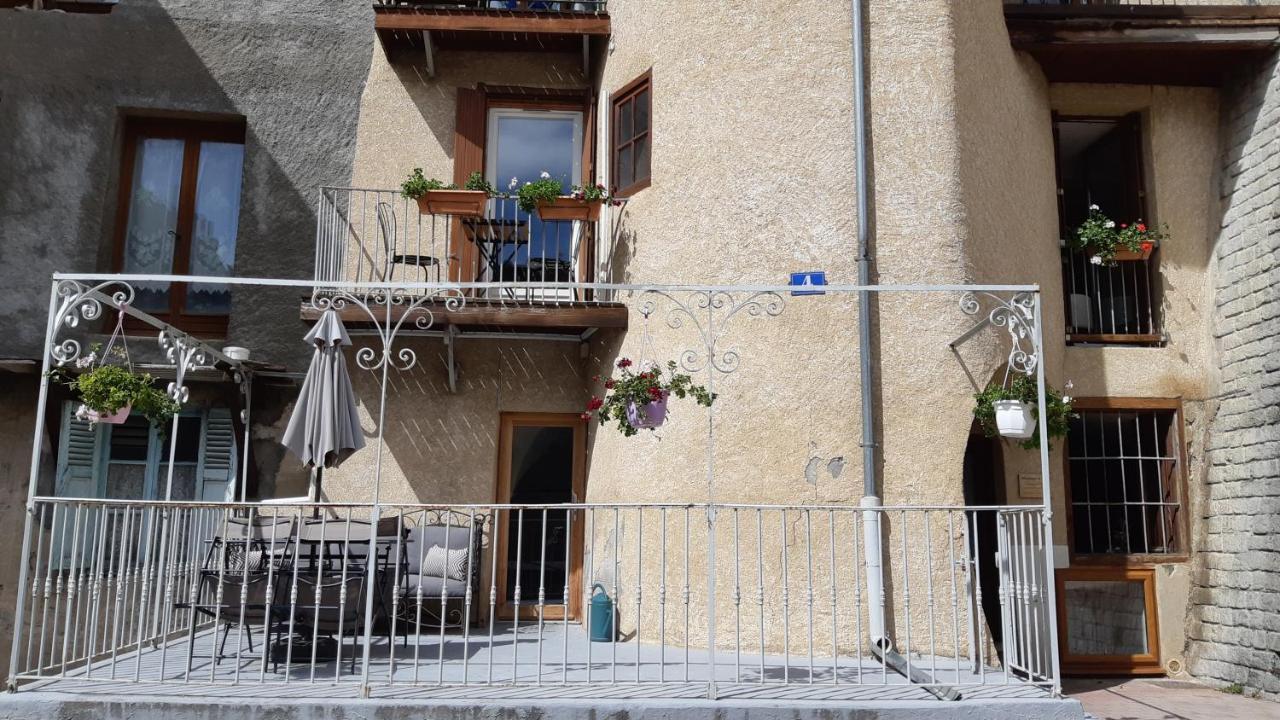 Maison A Tour Briancon エクステリア 写真