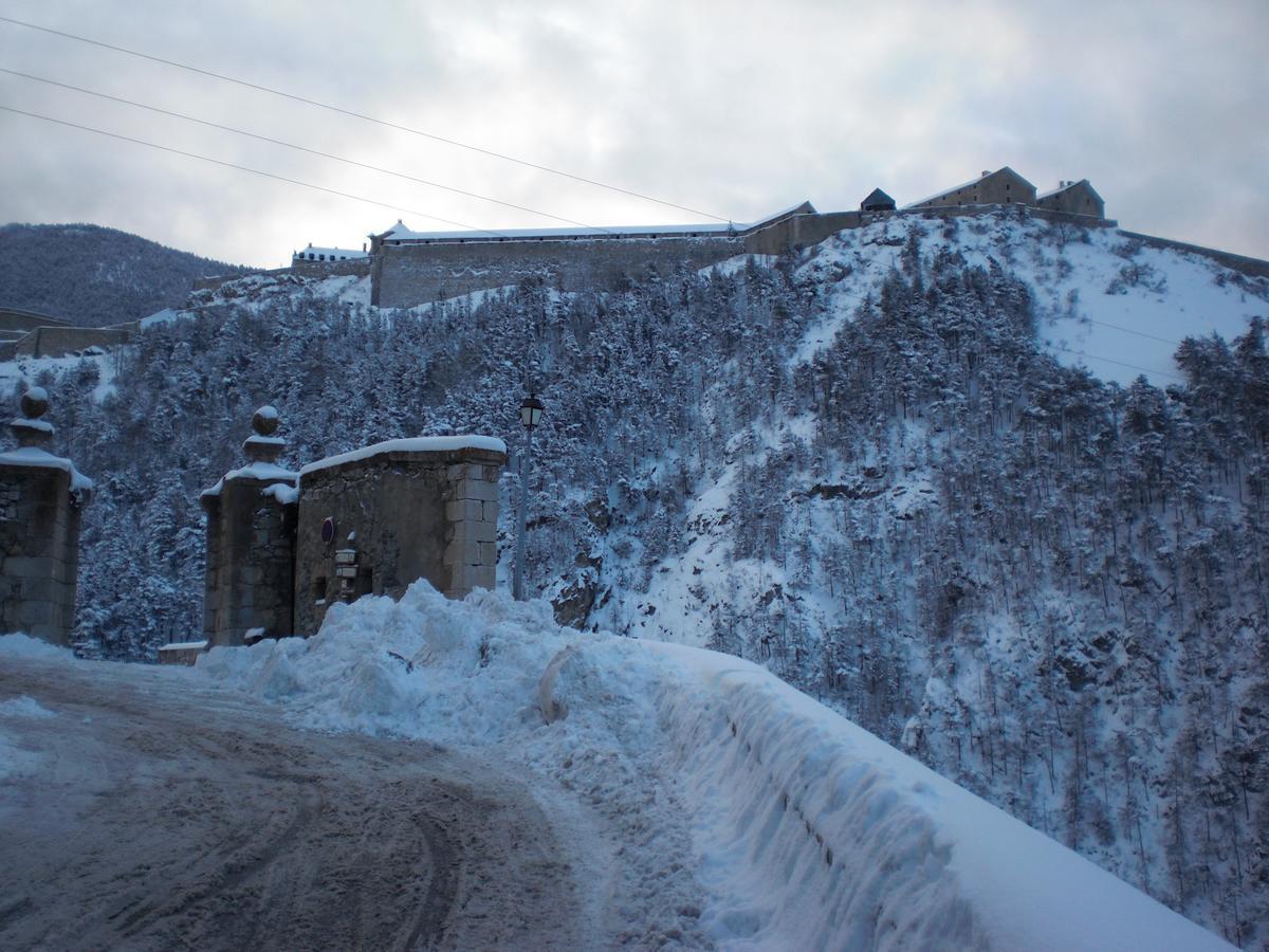 Maison A Tour Briancon エクステリア 写真
